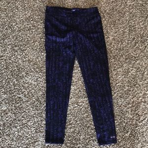 Like new champion athletic leggings. Size medium.